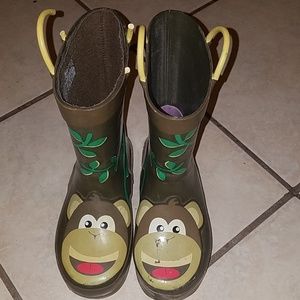 Cute 🐵 Rain boots